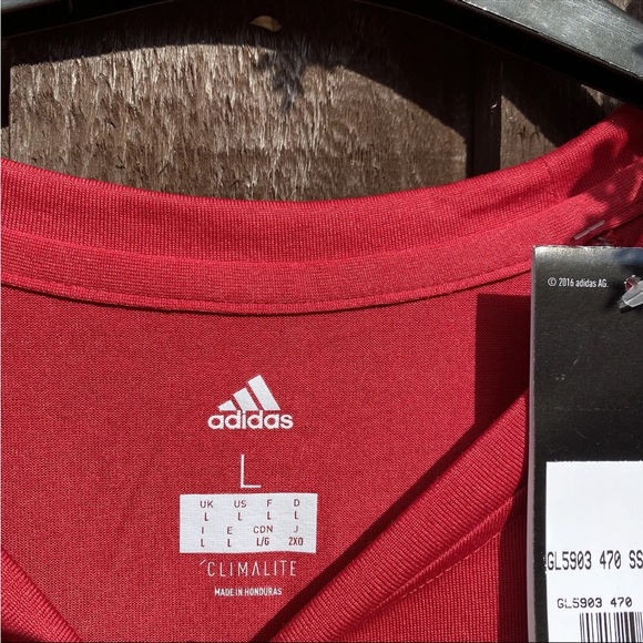 NEW! ADIDAS Climalite Size L Men’s Red Short Sleeve T-Shirt Activewear Sports - Picture 4 of 10